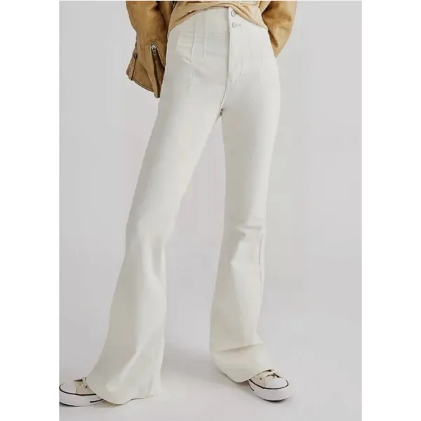 We‎ The Free White Flare Jeans High Rise Boho Stretch Size 28 - Image 3