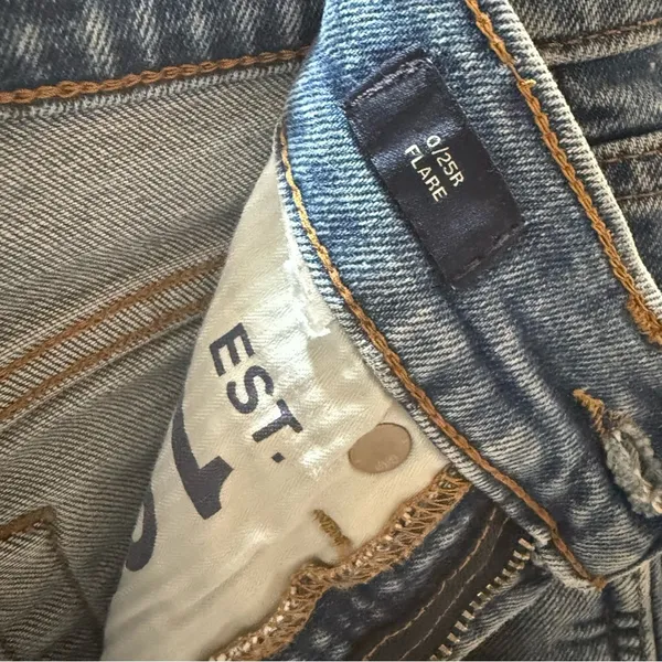 Gap Flare Jeans Size 0 Highrise Denim boho hippie 90s - Image 4