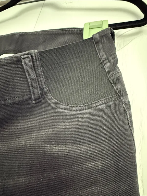 HALARA Black Skinny Stretch Jeans for Women - Image 3