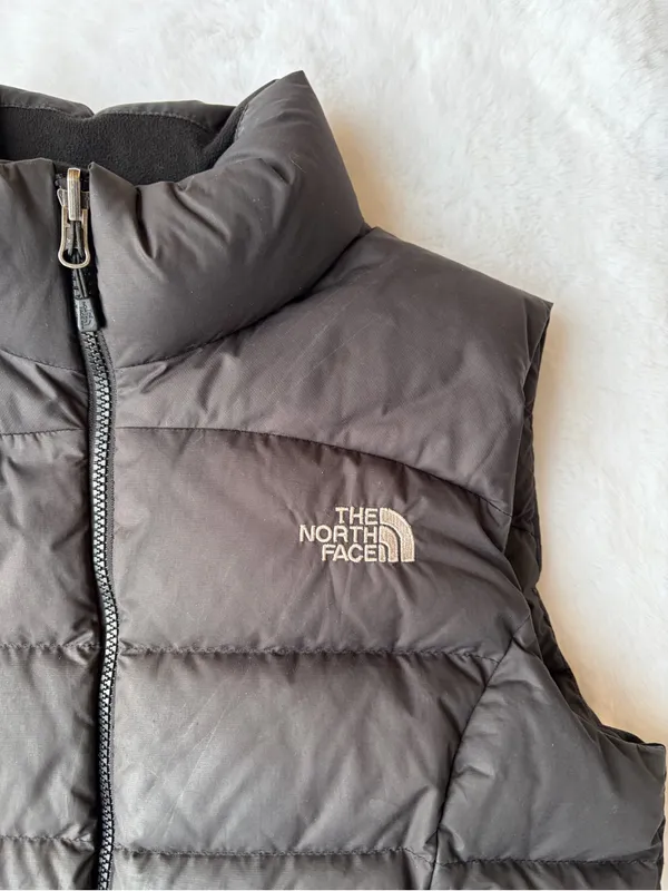 The North Face Nuptse 2 TNF Black 700 Puffer Vest - Image 4