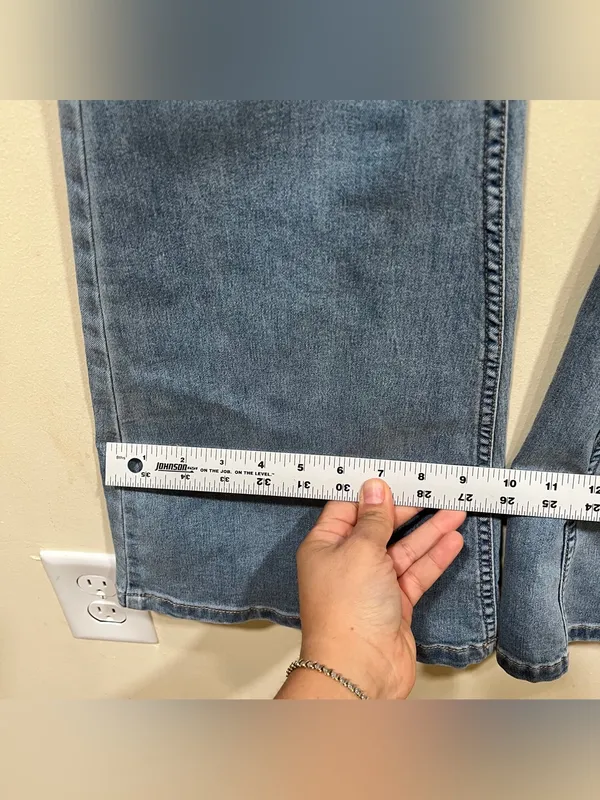 We The Free free peoplePenny Pull-On Flare Jeans size 26 blue denim light wash - Image 6