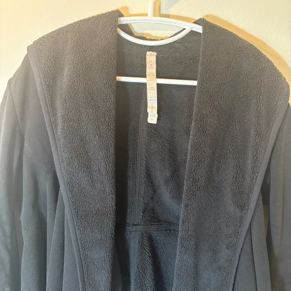 Lululemon Presence of‎ Mind Jacket Size 10 - Image 4