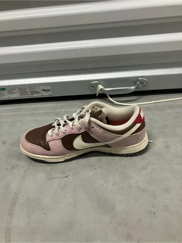 NIKE Women's Dunk Low Neapolitan Shoes Size 10 - Image 3
