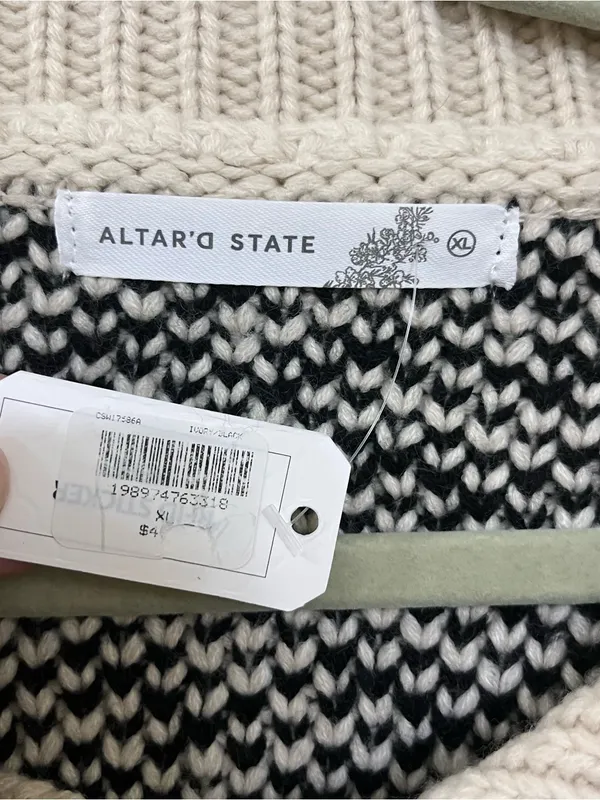 NEW Altar’d State Ivory & Black Knit Cardigan Sweater Size XL NWT - Image 5