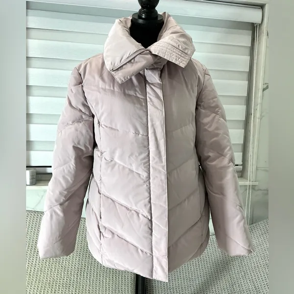Michael Kors puffer jacket 🌸🌸 - Image 6