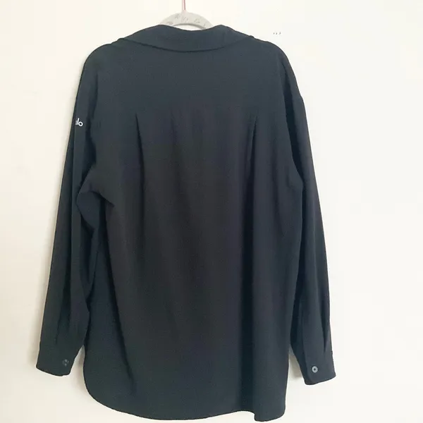 Alo Yoga Dreamscape Button Down Long Sleeve Black S - Image 4