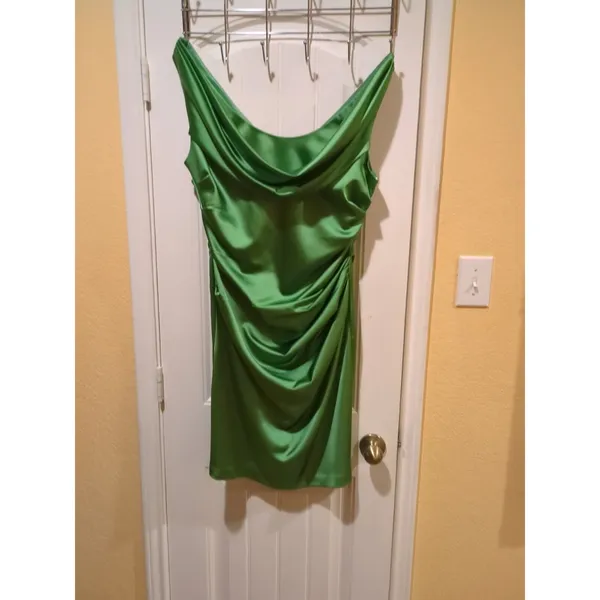 David's Bridal Prom/Wedding/evening Olive Green Dress Size 14 - Image 3