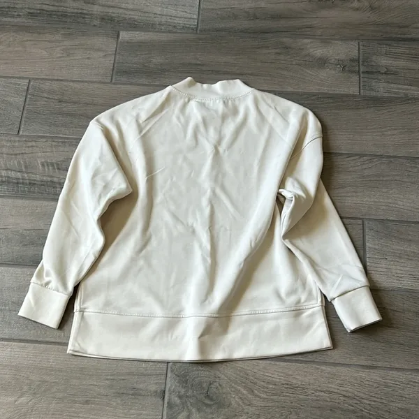 Banana Republic long sleeve top - Image 3