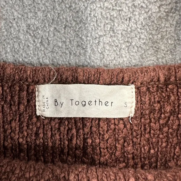 By Together Brown V-Neck Cropped Tank Top Size Small Textured Knobby Sleeveless - Image 5