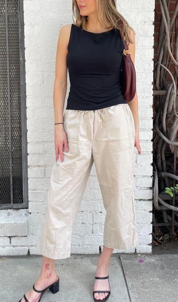 L.L bean y2k tan cotton capri cargo pants sz s - Image 4