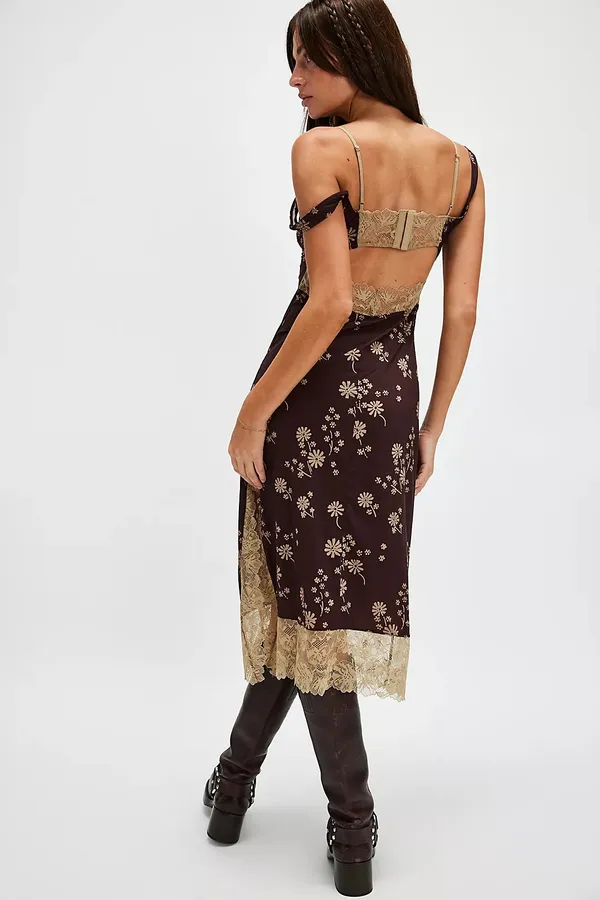 Free People NWT Party Crasher Midi Slip in Dark Coffee Combo. Size Medium - Image 2