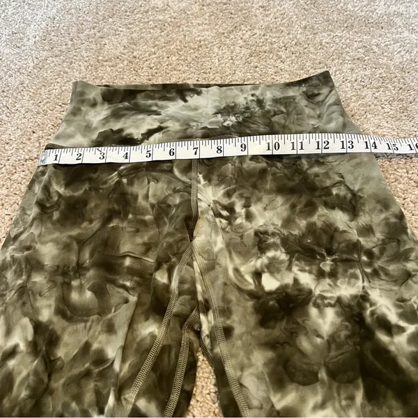 Women's Lululemon Diamond-Dye Leggings - Image 5