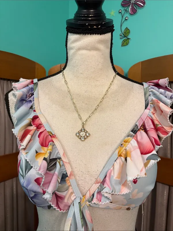 Cupshe Pastel Floral Ruffle Bikini Top in Pink, Blue, Yellow - Image 3