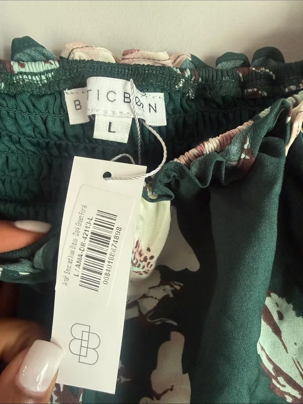 NEW Baltic Born Amalfi Smocked Maxi Dress.Dark green/ pink floral Large - Image 5