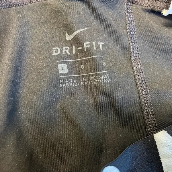 Nike Dri-FIT Black Mesh Leggings - Image 3