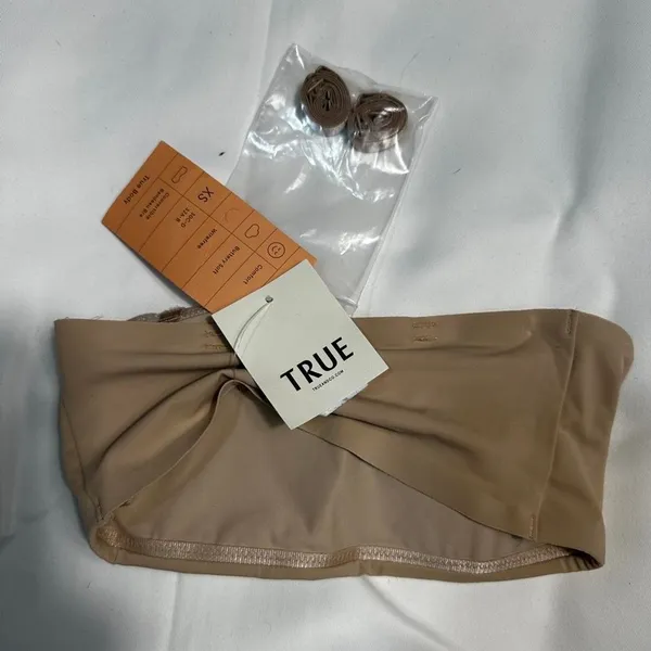 S84. True & Co. tan strapless bralette Size XS - Image 2