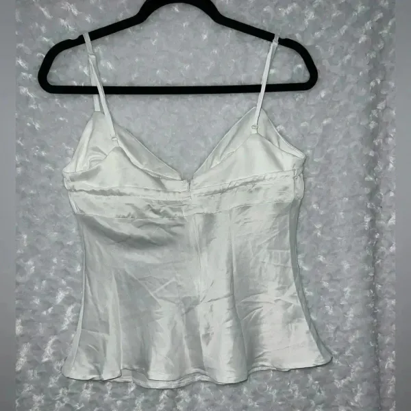Princess Polly LADORA TOP WHITE size 6 - Image 4