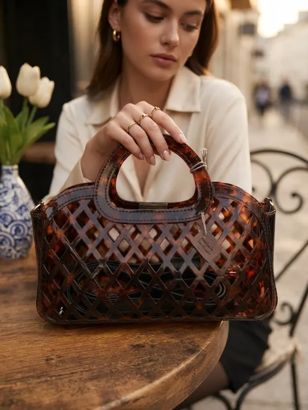 NWT Chic Brown Tortoise Shell Jelly Crossbody Handbag 2-in-1 Chic Summer Tote - Image 2