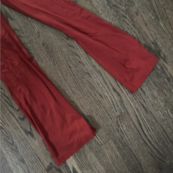 Lululemon Groove SHR Nulu™ Flared Pant * Regular cayenne red high waisted yoga 4 - Image 4