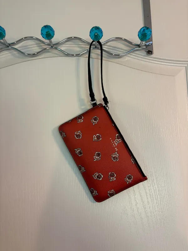 Coach Wristlet - Image 6
