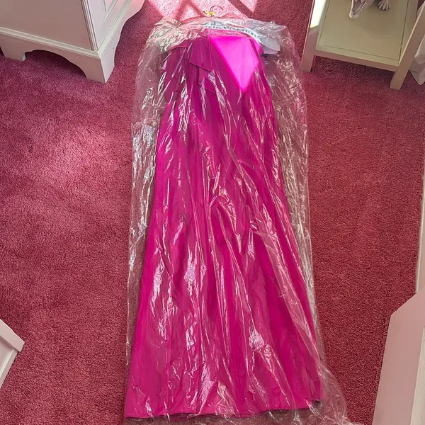 Jay Godfrey hot pink, one shoulder ruffle maxi dress - Image 4
