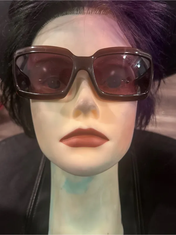 Oversized Brown Gradient Sunglasses and 1.50 Readers - Image 9