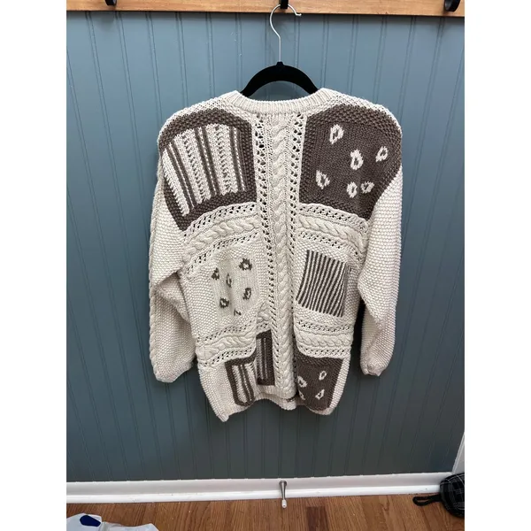 CHAUS Women's Size M Patchwork Knit Sweater Cream‎ Brown Cable Knit - Image 5