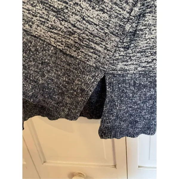 Gap navy cowl neck space dye sweater medium - Image 6