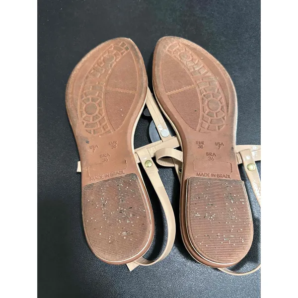 Isa Belly Beige T Strap Flat Wedge Sandals Women Size 7‎ Gold Accents Brazil - Image 5