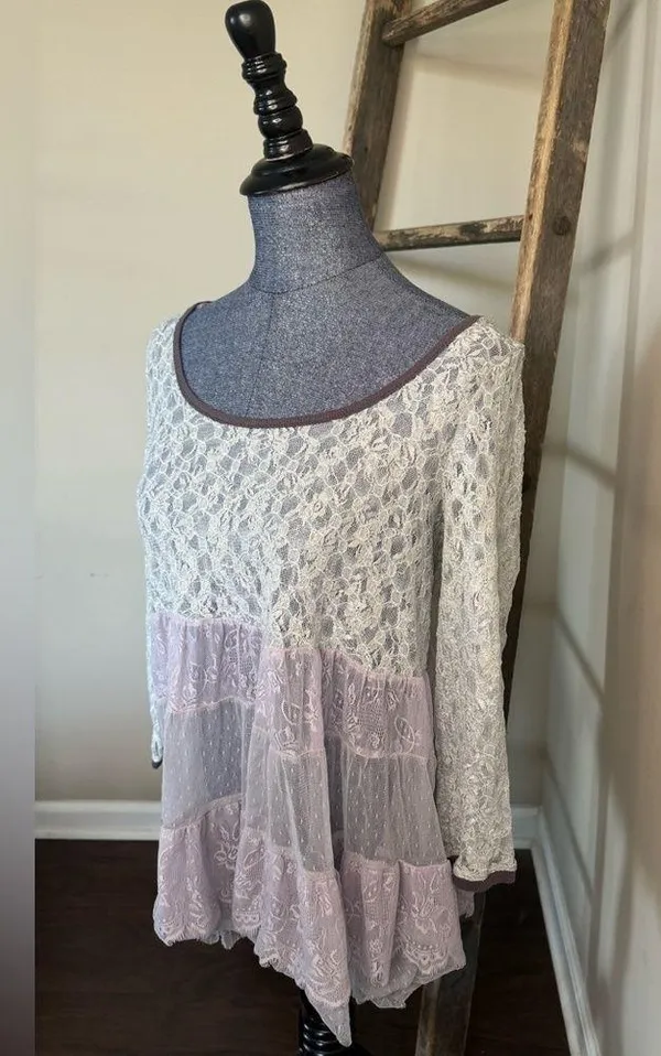 Lace Frill Long Sleeve Top - Image 5