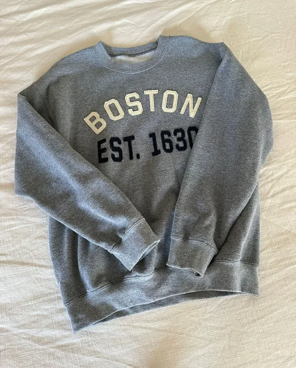 Crewneck Sweatshirt Size M - Image 2