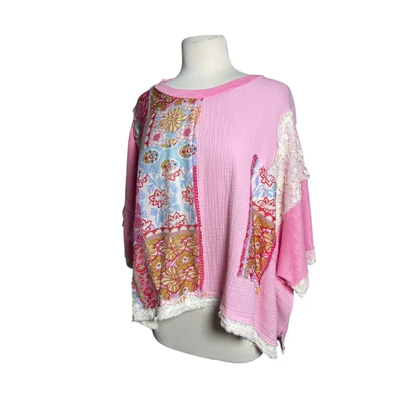NWOT POL Boho Candy Pink Gauze and Mixed Floral Patchwork Poncho - Image 3