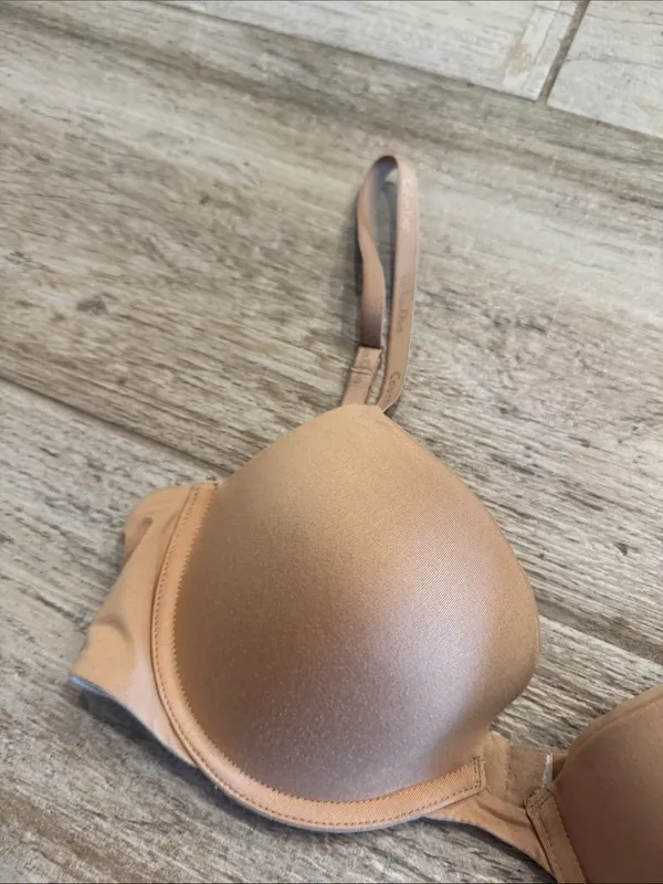 Calvin Klein Nude Padded T-Shirt Bra 32C - Image 2