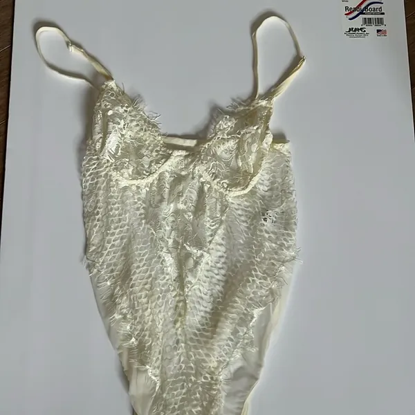Ivory Lace Lingerie Bodice with Mesh Back Women's M - Image 4