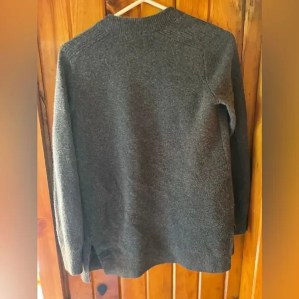 Fossil Classic Grey Button-Up Cardigan Sweater with‎ Pockets Casual Knitwear - Image 2