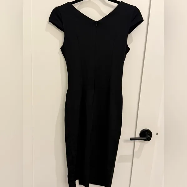 Chic Black One - Image 3