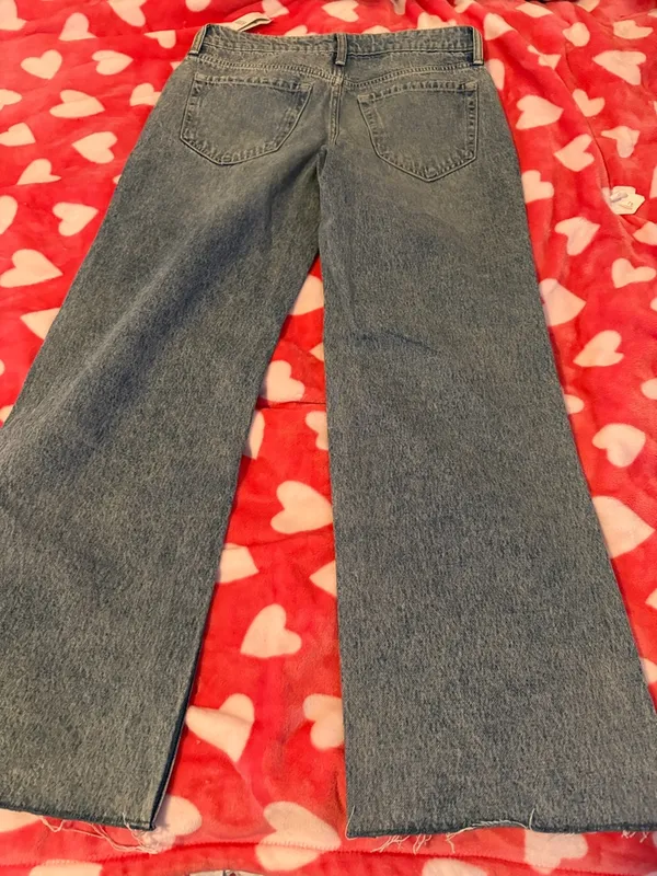 Hollister Women’s Distressed Blue Denim Baggy Jeans - Image 7