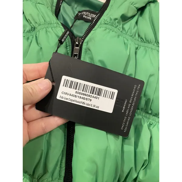 Pretty Little Thing Puffer Jacket Womens XL Green Cropped Hooded Petite Bubbl NWT - Image 3