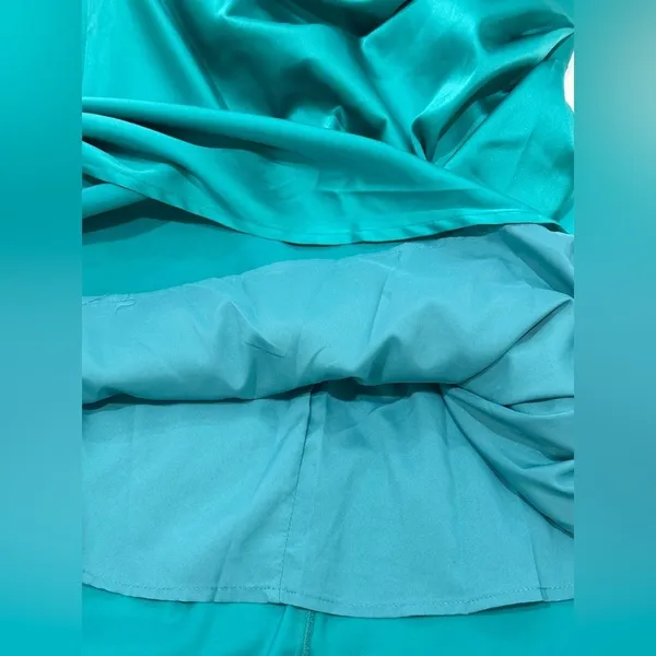 Hello Molly Luxury Affair Satin Maxi Dress Off Shoulder Green 8 Prom Wedding - Image 15