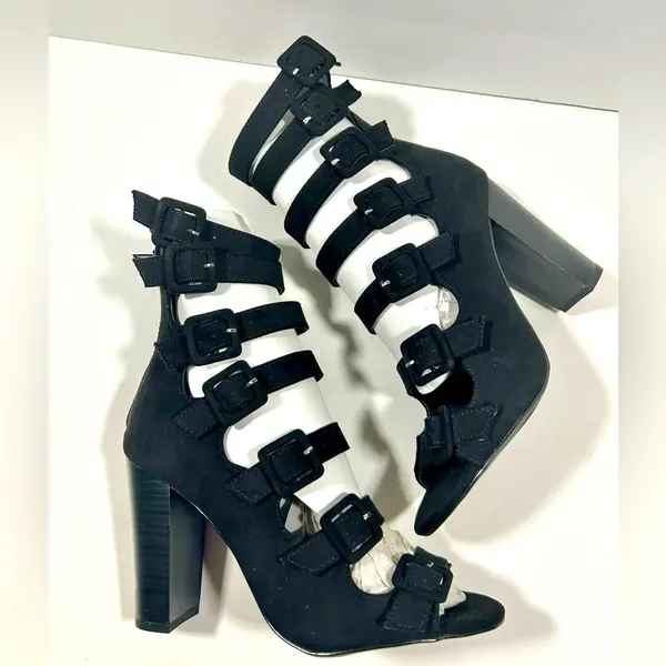 NIB!Olivia Jorgensen "Murray" 7 Buckles - Back Zipper - Pee a Boo Toe - Size 9 - Image 4