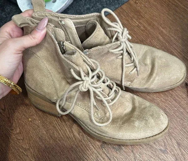 Women's Tan Lace-Up Ankle Boots - Image 2