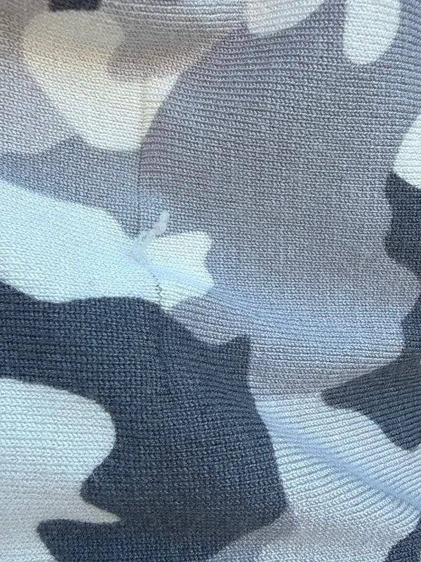 Premise Women's XS Gray Camo Army V-Neck 3/4 Sleeve Knit Pullover Sweater - Image 6
