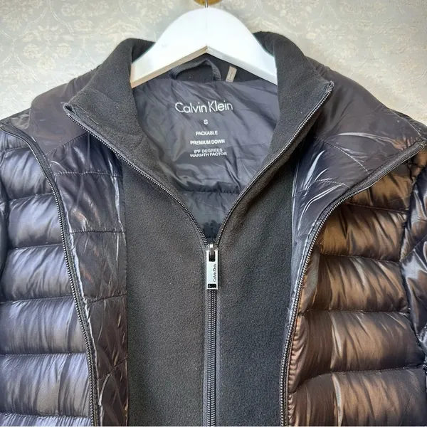Calvin Klein Women's Black Packable Down Puffer Jacket Lightweight Small - Image 9