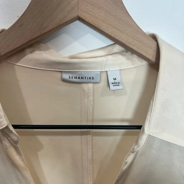 Semantiks Light Cream Stretch Silk Collared Long Sleeve Blouse - Image 3