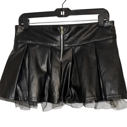 BODY RAGE SPENCERS Black Faux Leather‎ Skirt With Tulle Hem Silvertone Hearts L - Image 5