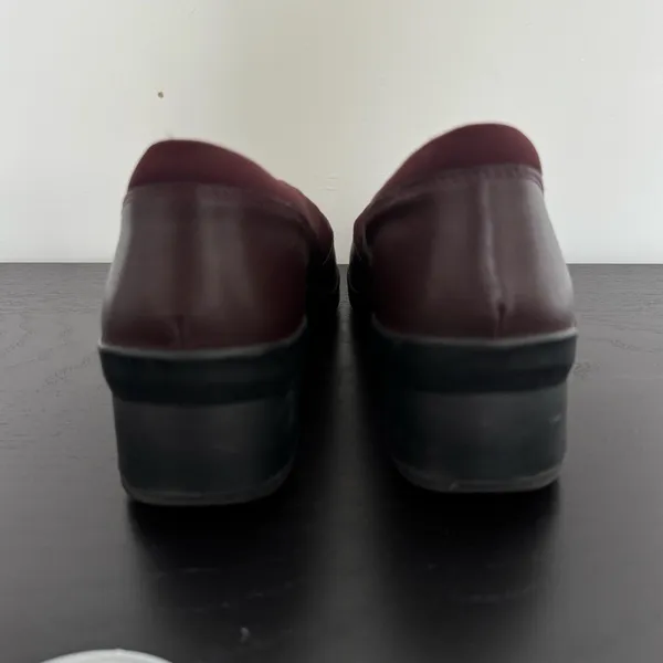 Clarks Women's Suttyn Walk‎ Leather Cushioned Wedge Heel Pumps Wine Size 12 M - Image 7