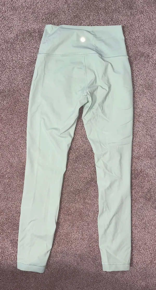 Lululemon Wunder Under Leggings - Image 3