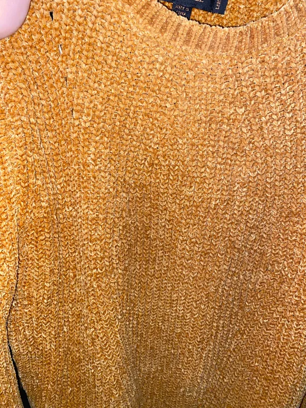 Sweater Yellow Size L - Image 2