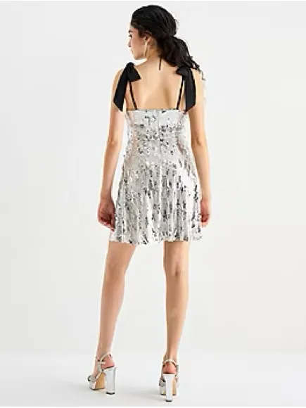 by&by Tie Shoulder Square Neck Sleeveless Sequin Fit + Flare Dress - Image 3
