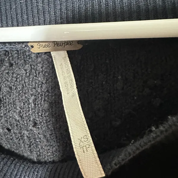 Free People Found My Friend Boucle Pullover Slouchy Black‎ Sweatshirt Womens XS - Image 3